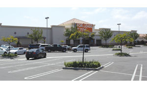 REAL ESTATE WATCH: ORANGE COUNTY RETAIL MARKET