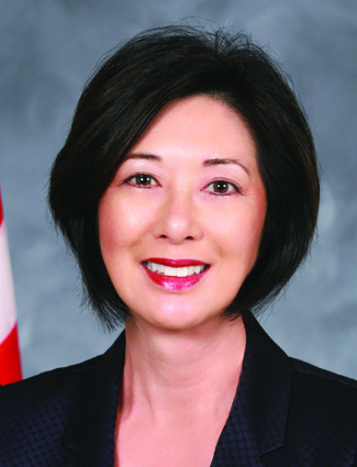 COMMUNITY: LISA BARTLETT