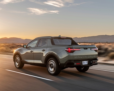 Hyundai Takes Wrap Off New Truck