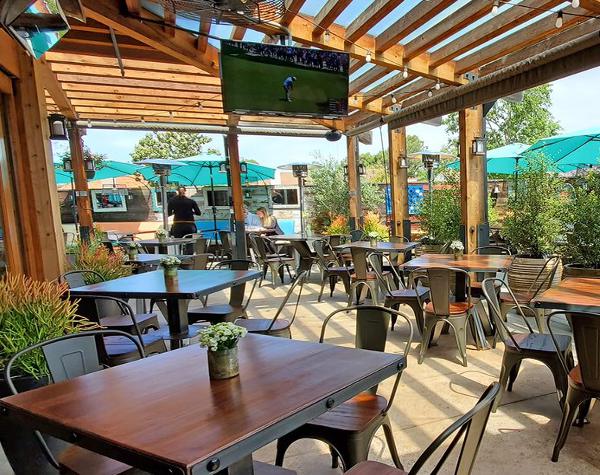 Mutt’s Brings Americana Cuisine to Newport Beach