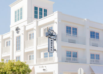 Bay Shores Peninsula Hotel Opens After Renovation